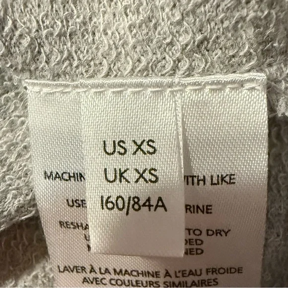 Gray Graphic Women’s Sweater - Picture 8 of 8